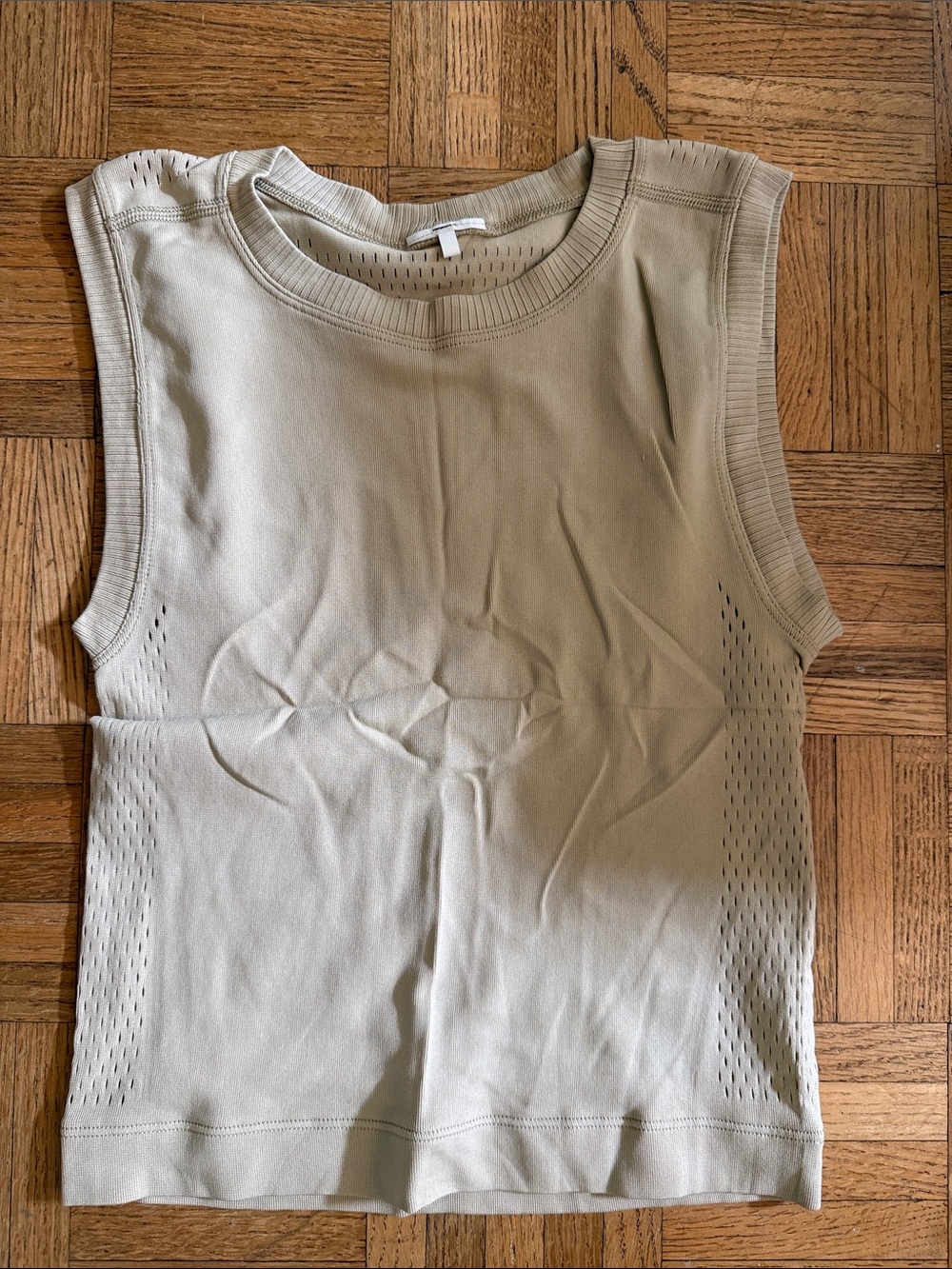 Wilson sleeveless sport top